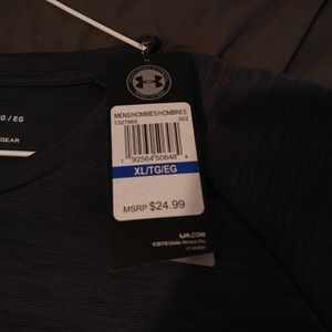 NWT Under Armour heatgear shirt, dark gray XL